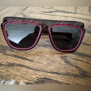 FENDI brown print/hot pink sunglasses